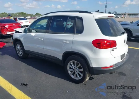 2017 Volkswagen Tiguan 2.0T/2.0T S z USA, uszkodzony, nr VIN WVGAV7AX5HK055081